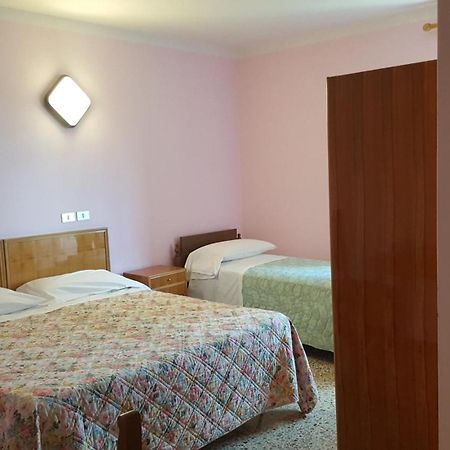 Albergo Ristorante Gualtieri Barberino di Mugello Phòng bức ảnh