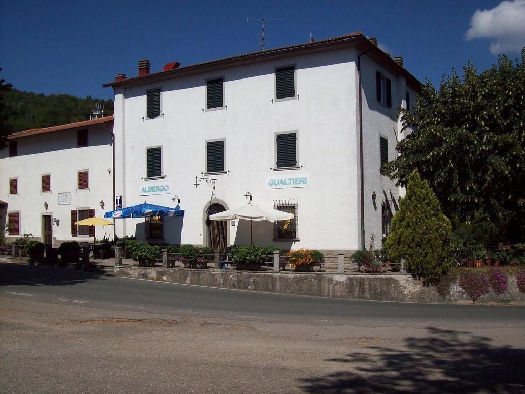 Albergo Ristorante Gualtieri Barberino di Mugello Ngoại thất bức ảnh